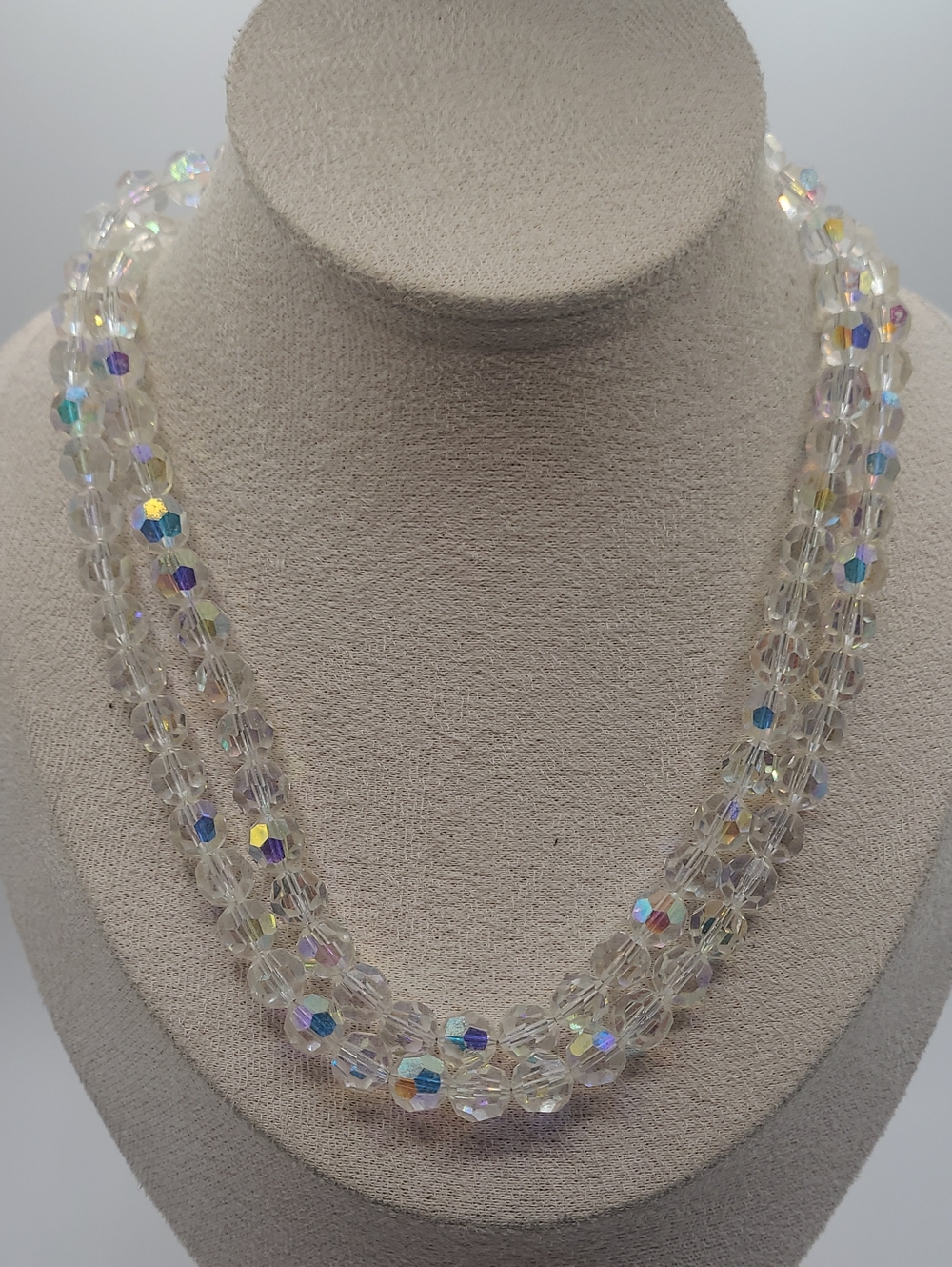 vintage Aurora Borealis glass bead necklace